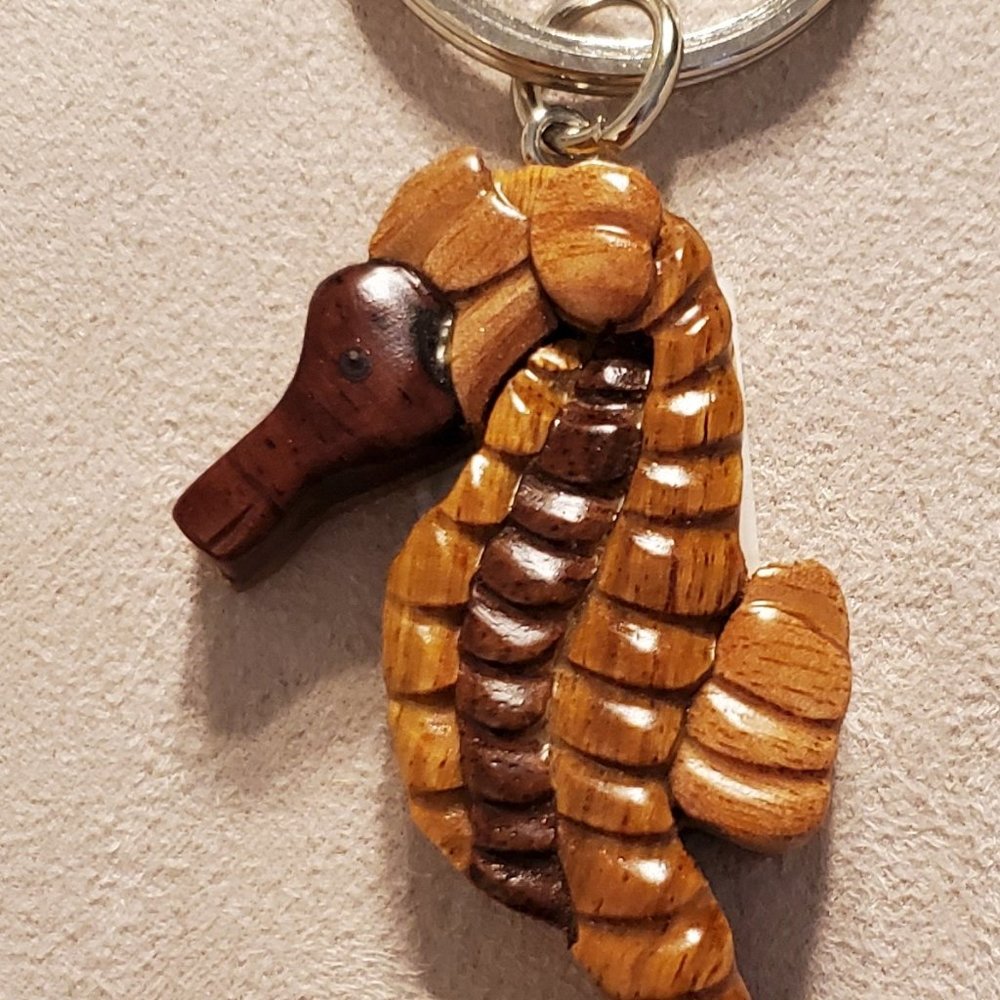 Seahorse Key Chain - Picture 2 of 2